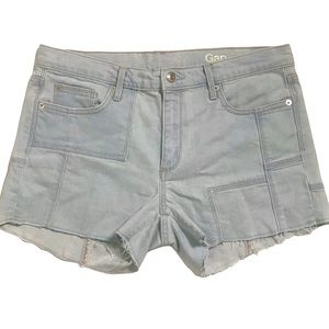 GAP light wash denim shorts size 10 regular
